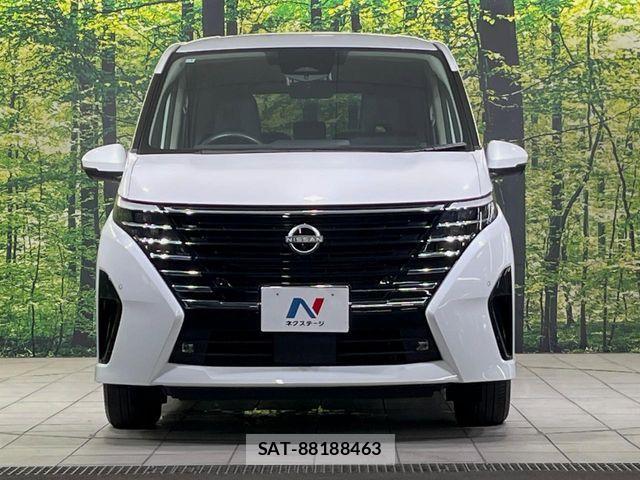 Nissan SERENA 2023-01 8563483-13