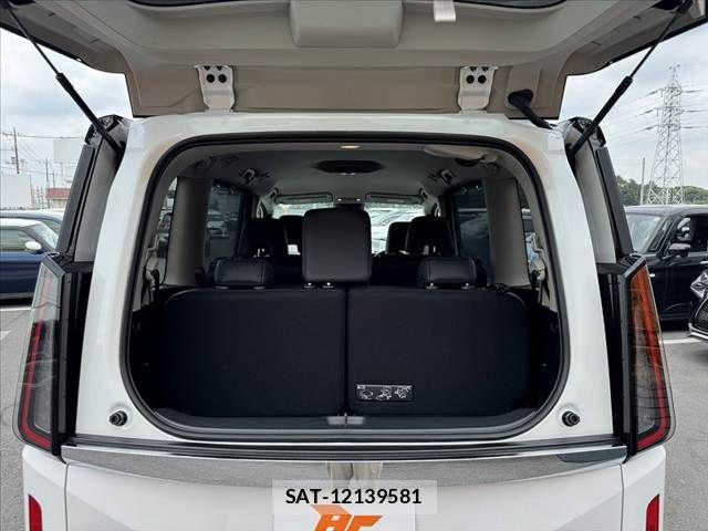 Nissan SERENA 2025-07 8628766-18