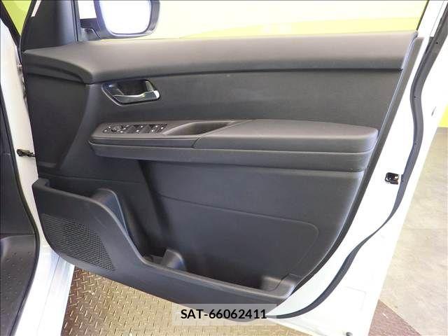 Nissan SERENA 2024-06 8628780-18