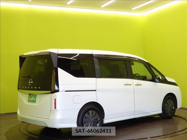 Nissan SERENA 2024-06 8628780-1