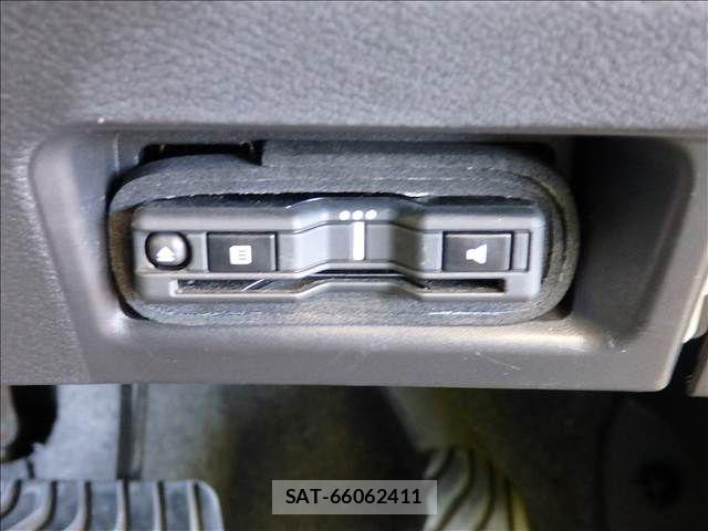 Nissan SERENA 2024-06 8628780-5