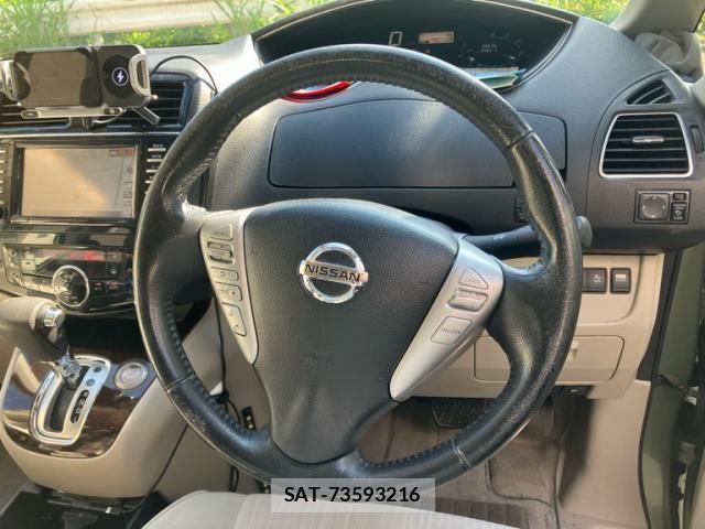 Nissan SERENA 2011-05 8628799-16