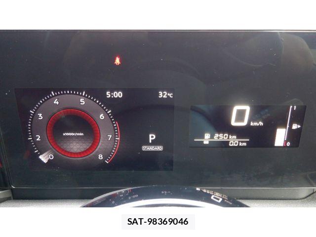 Nissan SERENA 2023-10 8628789-14