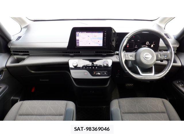 Nissan SERENA 2023-10 8628789-1