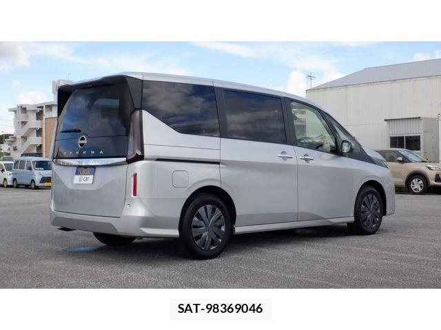 Nissan SERENA 2023-10 8628789-2