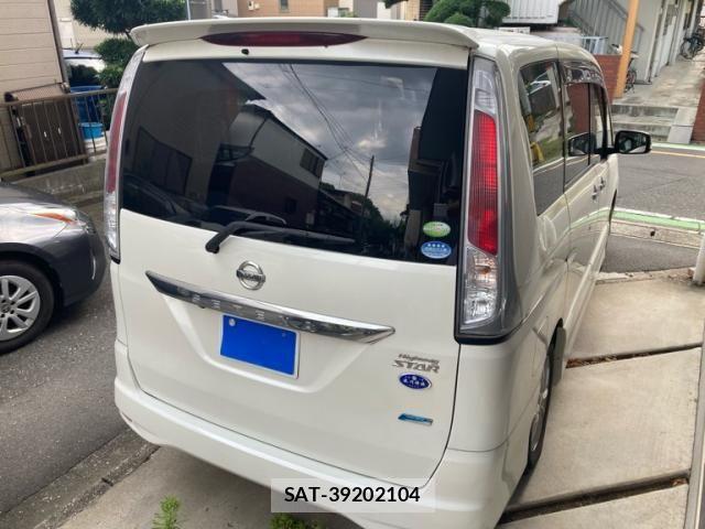 Nissan SERENA 2011-09 8628813-1