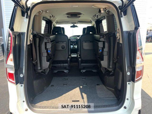 Nissan SERENA 2020-04 8628794-10