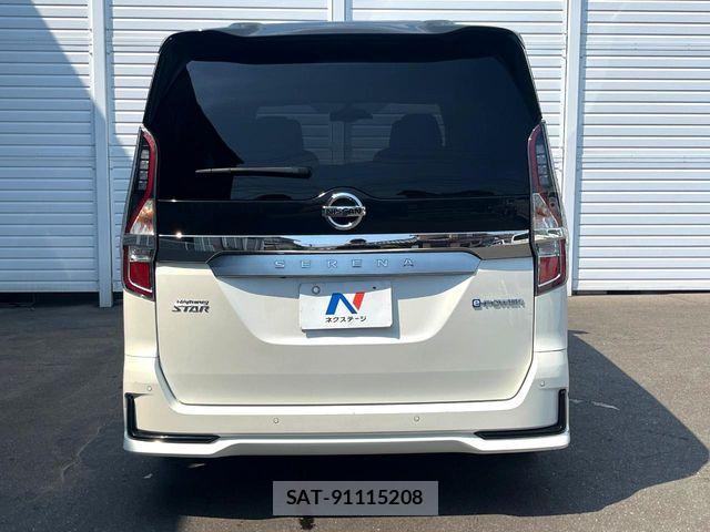 Nissan SERENA 2020-04 8628794-12