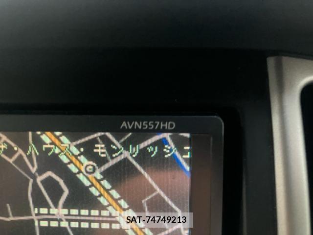 Nissan SERENA 2010-04 8628806-12