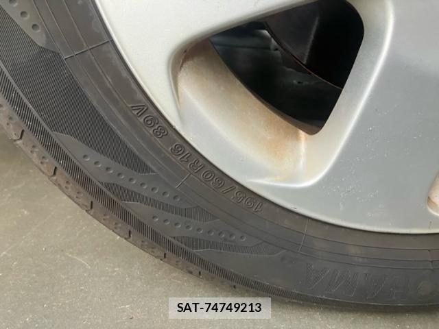 Nissan SERENA 2010-04 8628806-6