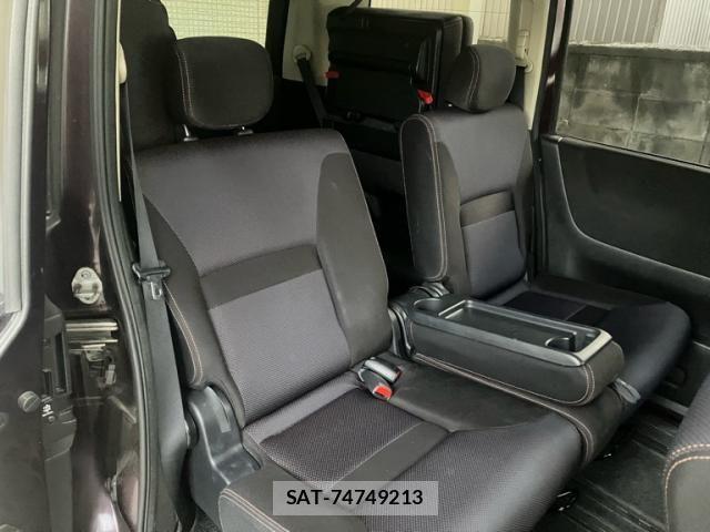 Nissan SERENA 2010-04 8628806-7