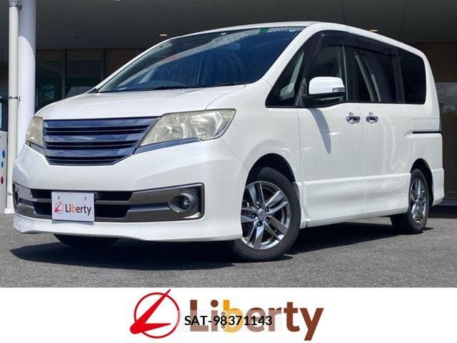 Nissan SERENA 2011-10 8628798-0