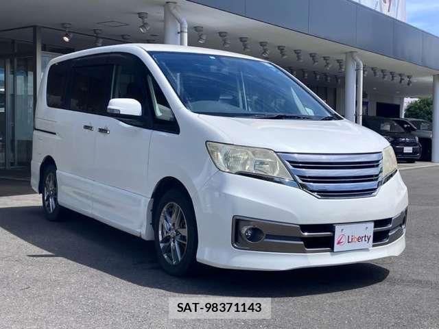 Nissan SERENA 2011-10 8628798-12