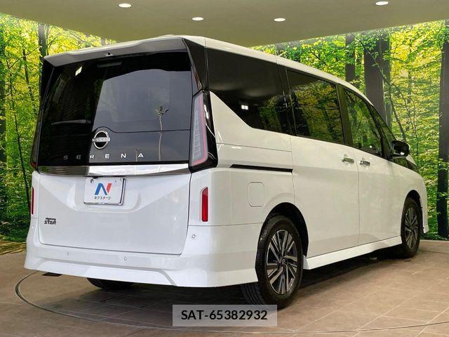 Nissan SERENA 2023-09 8628771-17