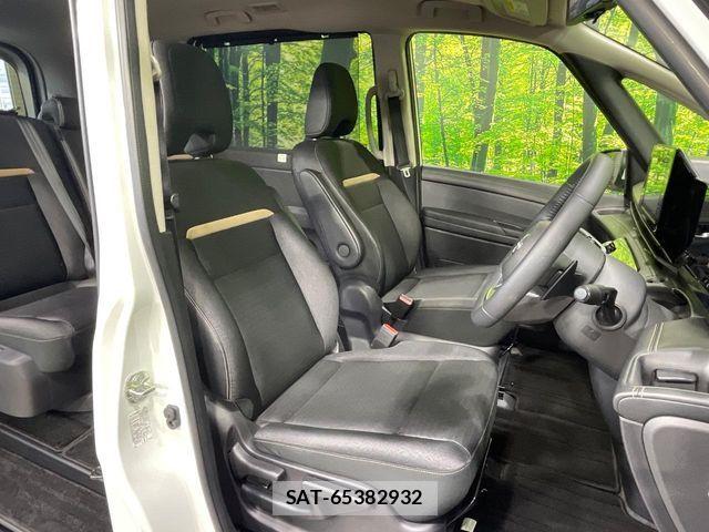 Nissan SERENA 2023-09 8628771-7