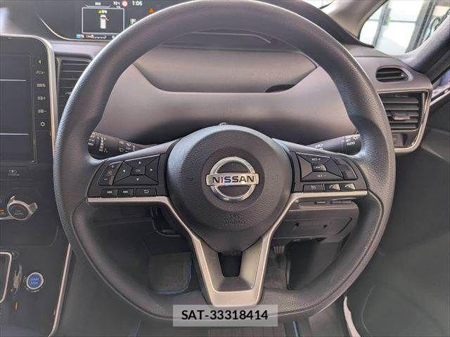 Nissan SERENA 2020-02 8628795-11