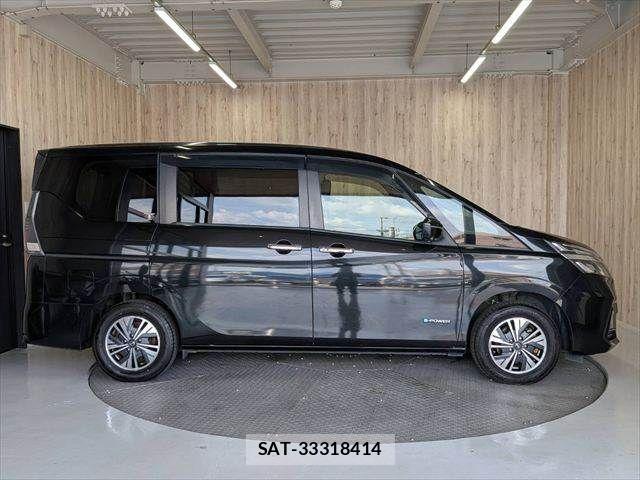 Nissan SERENA 2020-02 8628795-16