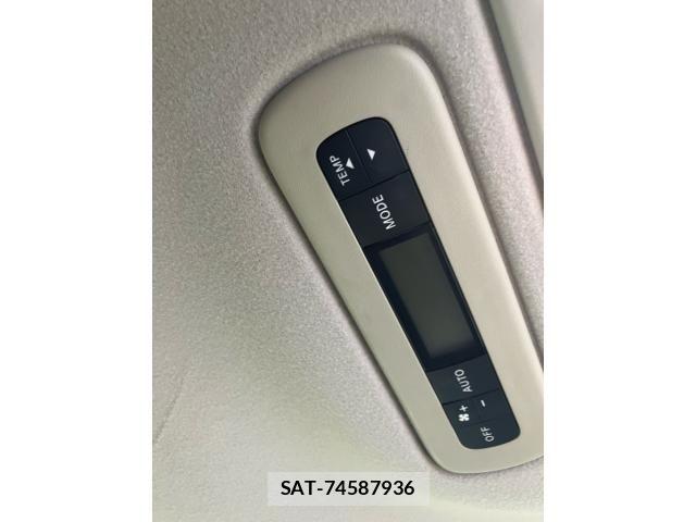 Nissan SERENA 2011-11 8628812-12