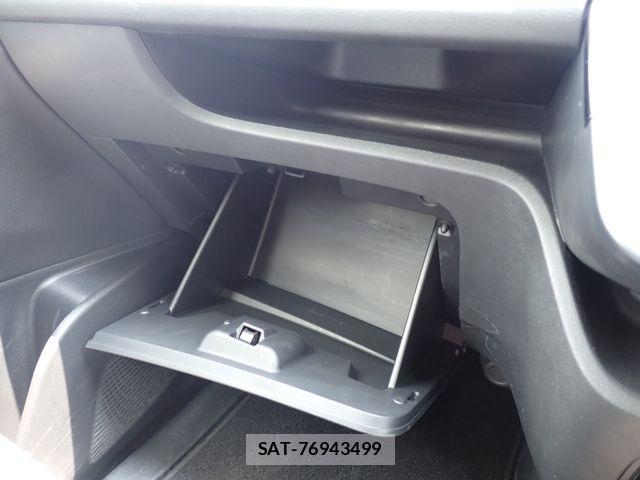 Nissan SERENA 2023-07 8628782-16