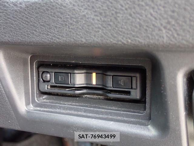 Nissan SERENA 2023-07 8628782-8