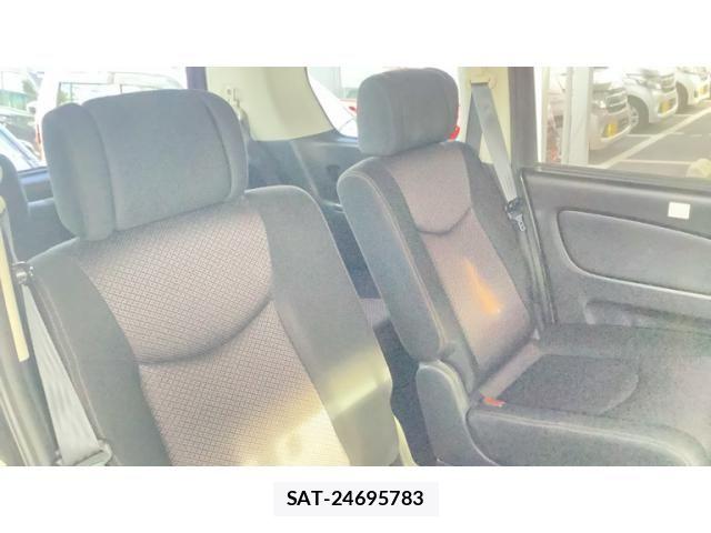 Nissan SERENA 2011-12 8628802-13
