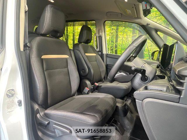 Nissan SERENA 2024-03 8628765-7