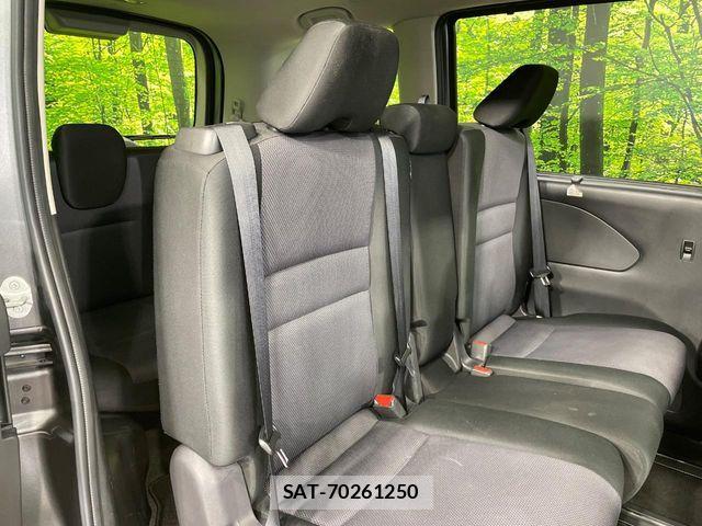 Nissan SERENA 2022-07 8666876-8