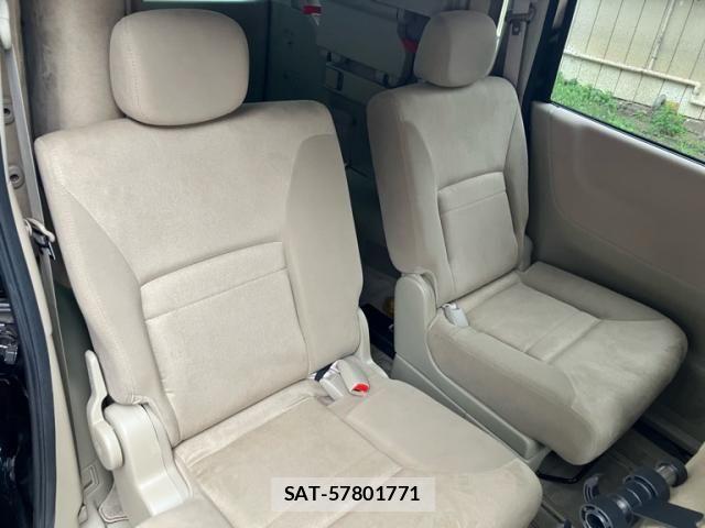 Nissan SERENA 2010-01 8661454-14