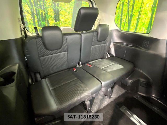 Nissan SERENA 2022-10 8661427-10