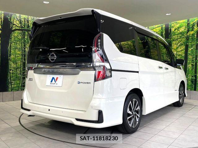 Nissan SERENA 2022-10 8661427-17