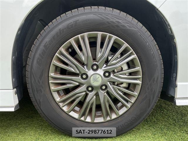 Nissan SERENA 2023-03 8661414-13