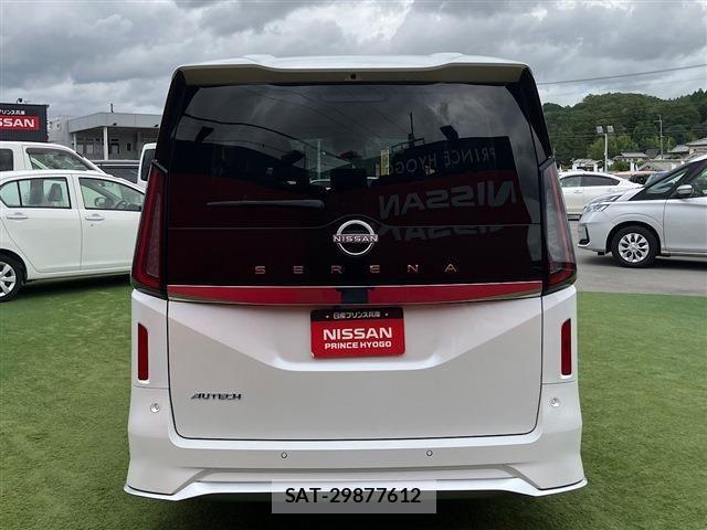 Nissan SERENA 2023-03 8661414-16