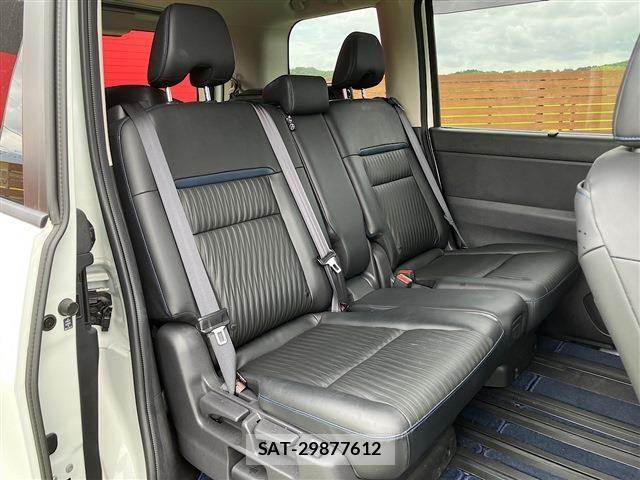 Nissan SERENA 2023-03 8661414-20