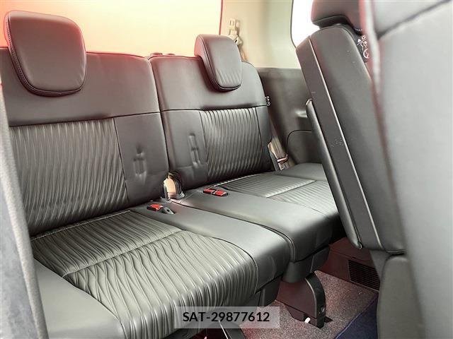 Nissan SERENA 2023-03 8661414-25