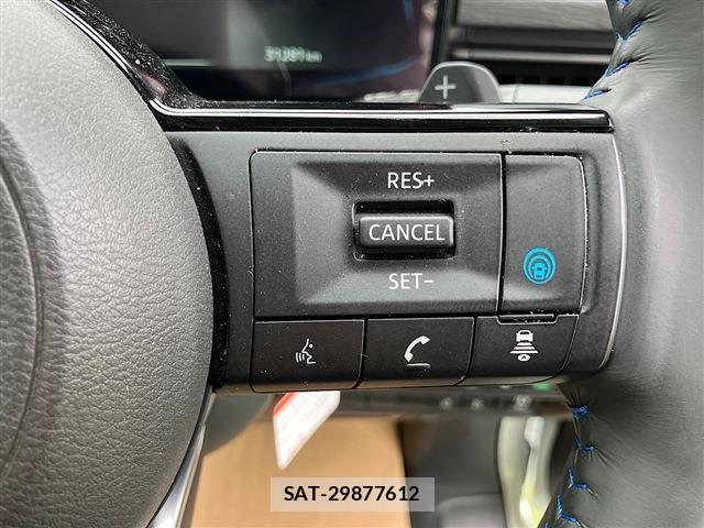 Nissan SERENA 2023-03 8661414-7