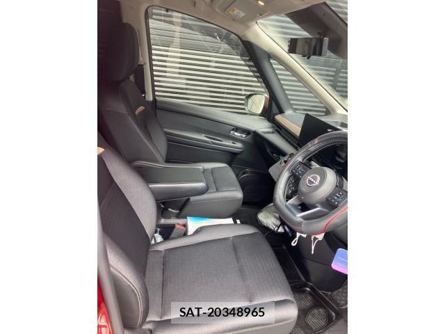 Nissan SERENA 2023-08 8661446-11