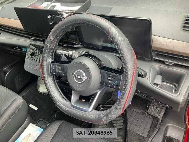 Nissan SERENA 2023-08 8661446-13