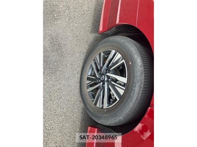 Nissan SERENA 2023-08 8661446-3