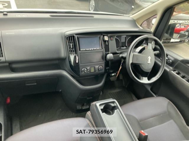 Nissan SERENA 2009-09 8661464-18