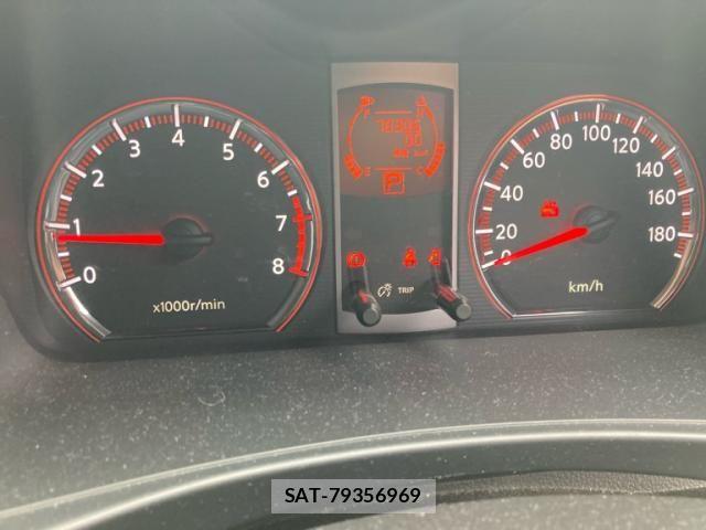 Nissan SERENA 2009-09 8661464-25
