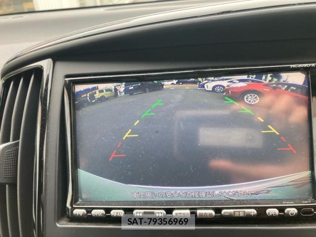 Nissan SERENA 2009-09 8661464-27
