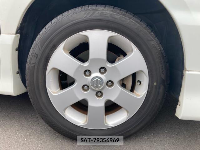 Nissan SERENA 2009-09 8661464-6