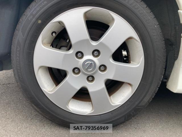 Nissan SERENA 2009-09 8661464-7