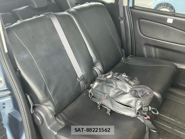 Nissan SERENA 2014-07 8661470-15
