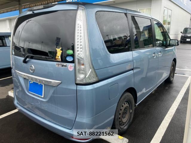 Nissan SERENA 2014-07 8661470-3
