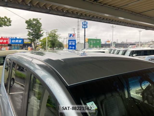 Nissan SERENA 2014-07 8661470-5