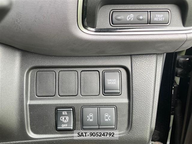 Nissan SERENA 2021-07 8661444-9
