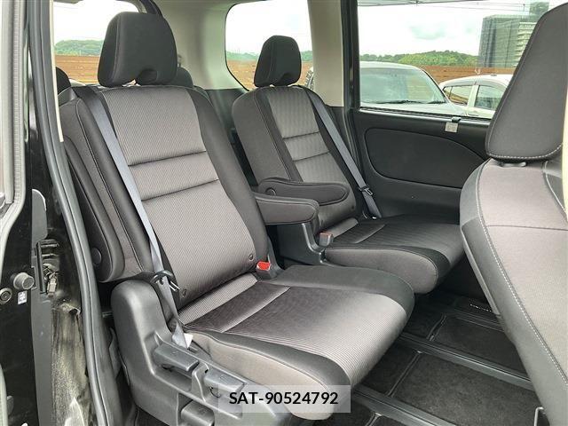 Nissan SERENA 2021-07 8661444-21