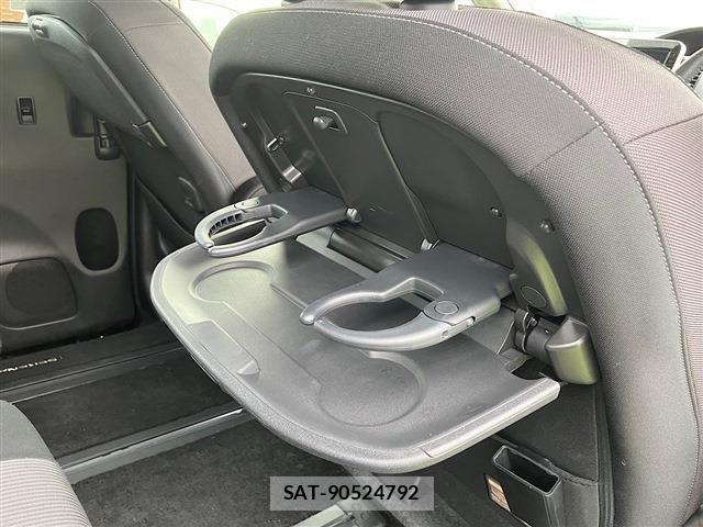 Nissan SERENA 2021-07 8661444-23