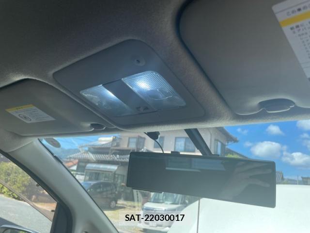 Nissan SERENA 2009-09 8666880-22